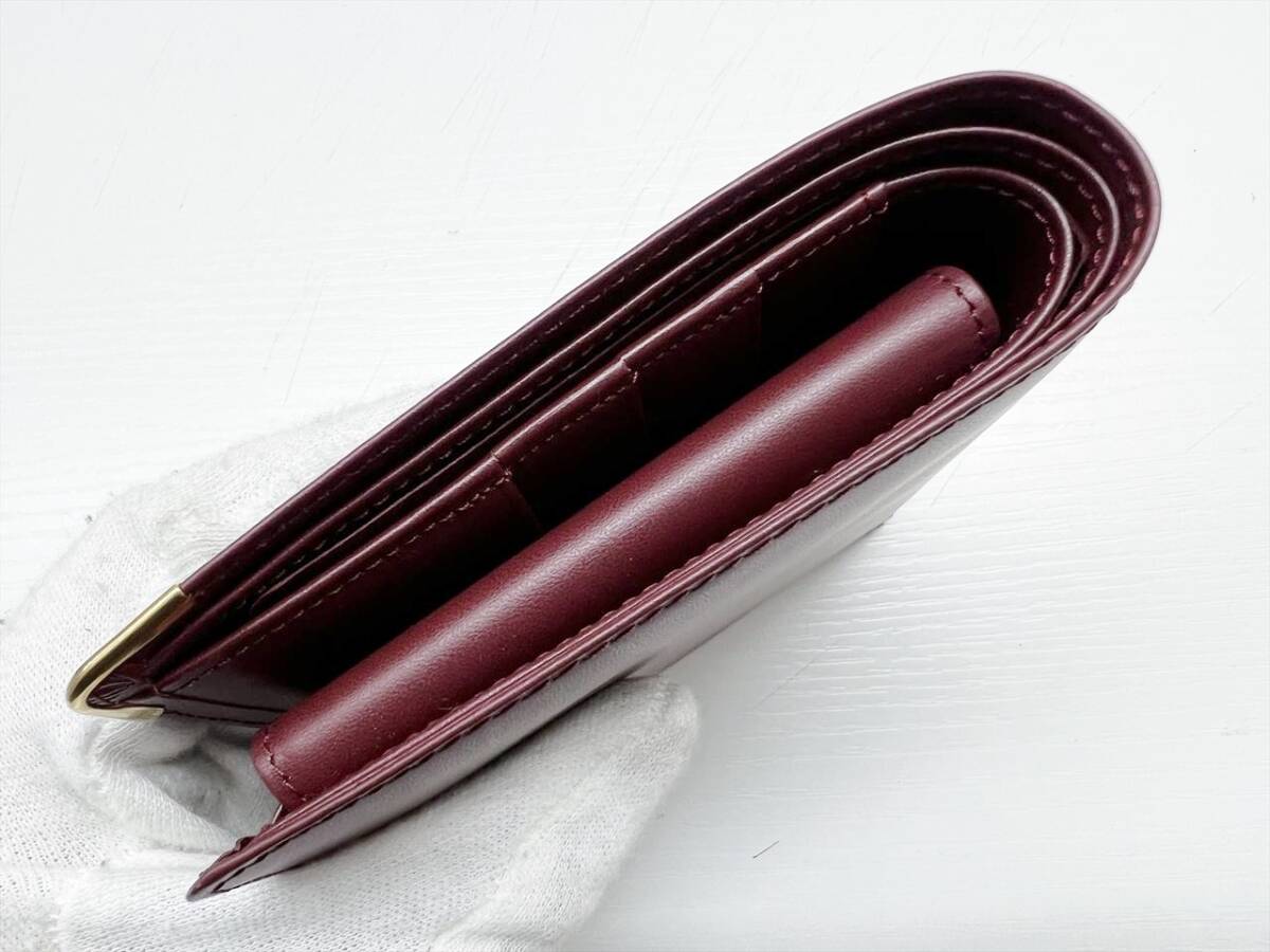 美品　Cartier　カルティエ　マスト　2C　二つ折り財布　小銭入れあり　 コインウォレット　ボルドー　ゴールド　L3000451