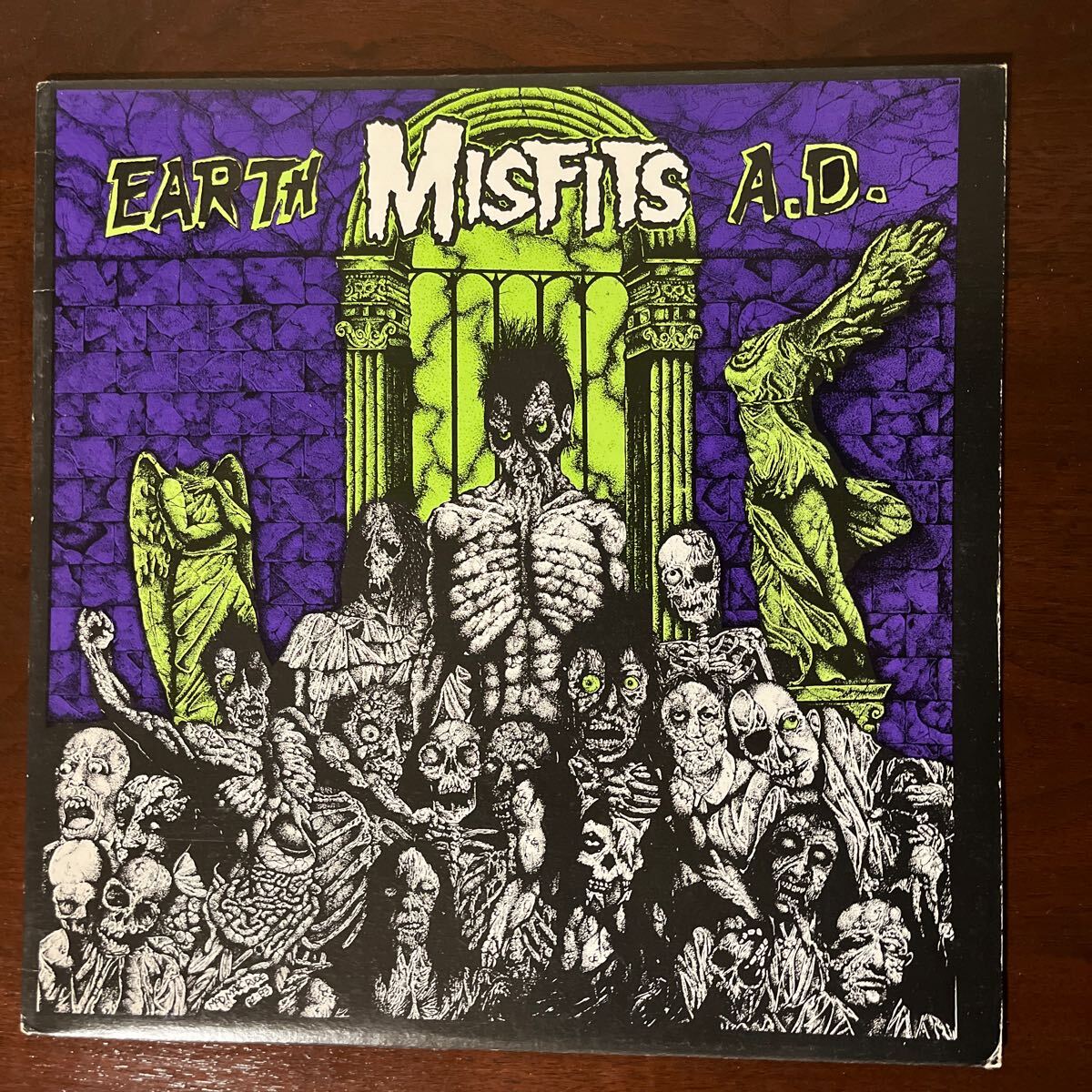 【LP】The Misfits / Earth A.D. / Wolfsblood レコード LP PL9-02 検）パンク　ミスフィッツ_画像1