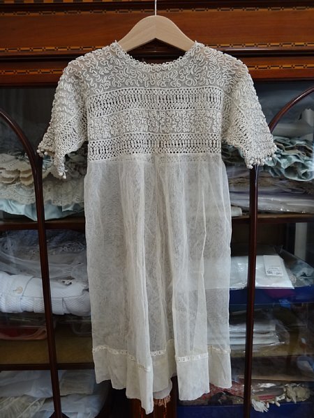 Grace アンティーク フランス 1900年頃 ギュピール と クロシェ Grace アンティーク フランス 1900年頃 ギュピール と クロシェ