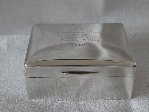 Grace アンティーク イギリス ロンドン 1919年 純銀製 (スターリング・シルバー ) の シガレット・ボックス (煙草入れ) 346g_画像2