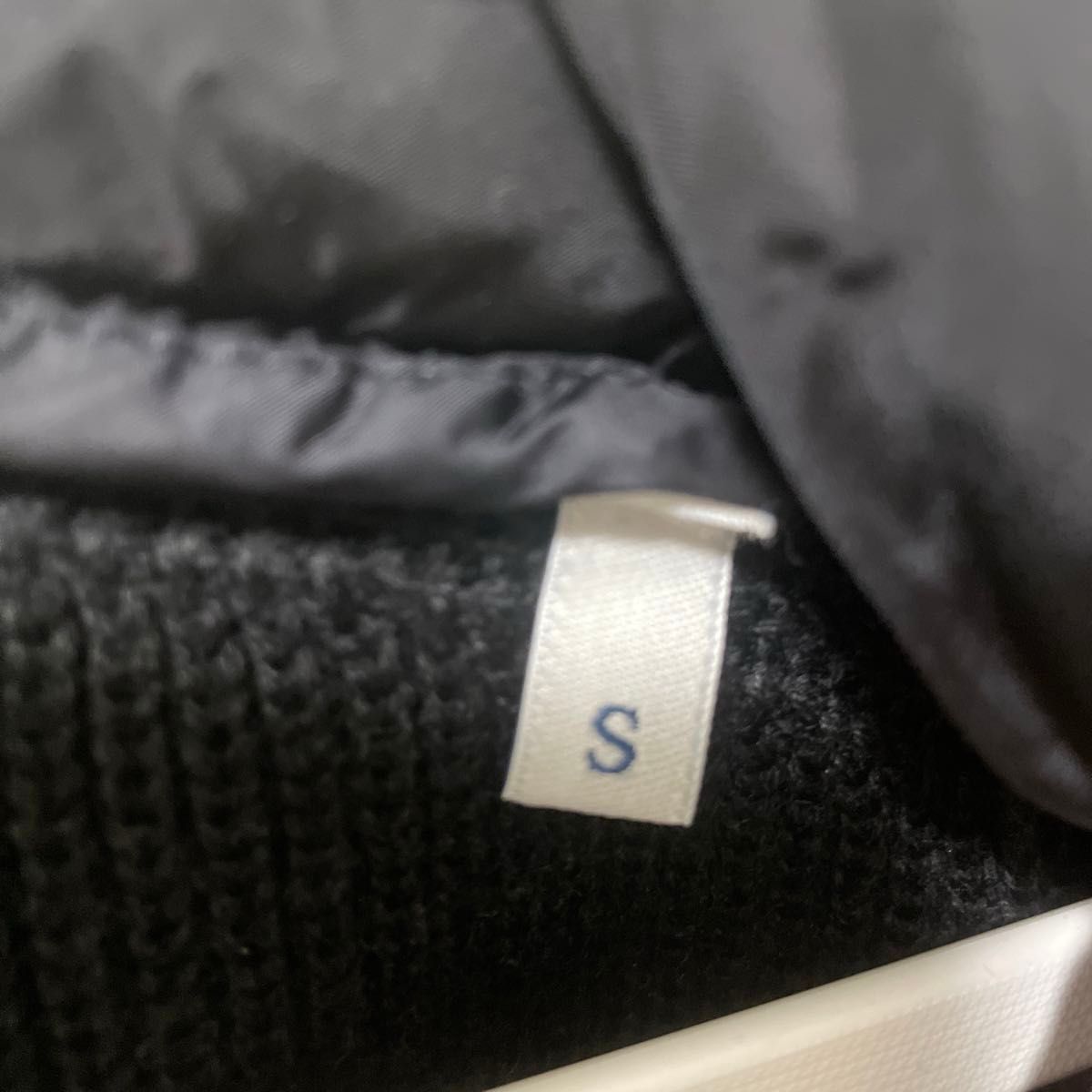 モンクレール MONCLER ダウンニットハイブリッドカーディガン モンクレール MONCLER ダウンニットハイブリッドカーディガン