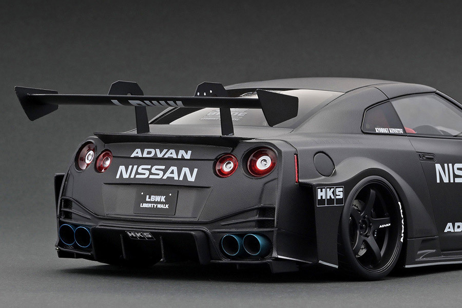 イグニッションモデル : IG3144 1/18 LB-Silhouette WORKS GT Nissan 35GT-RR Carbon : web限定 : ignition modelの画像5