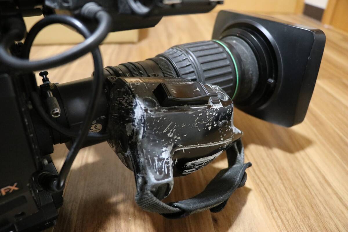 SONY HDW-650 + AG-MDR15 + ショートレンズ他付属品多数 SONY HDW-650 + AG-MDR15 + ショートレンズ他付属品多数