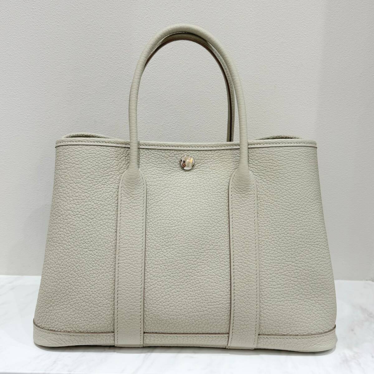 【新品安値】エルメス HERMES ガーデンパーティ TPM 30 ネゴンダ レザー ベトン U刻印 トートバッグ パラジウム金具 人気色 箱付き_画像1