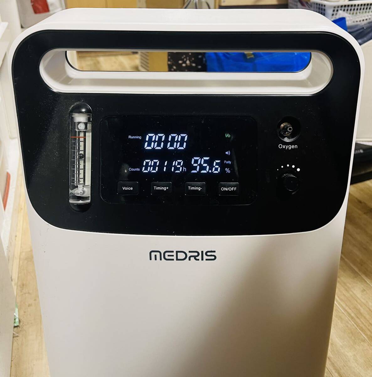 【中古・訳あり】MEDRIS 大型酸素濃縮器（ペット用or健康用）の画像2