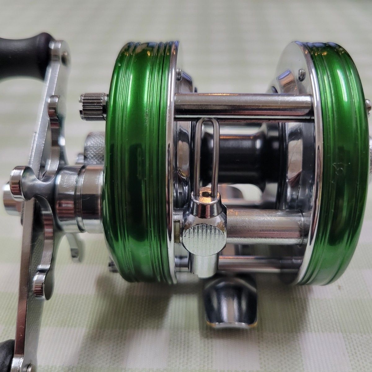 アブガルシア アンバサダー 4500CS グリーン Abu Garcia アブガルシア アンバサダー 4500CS グリーン Abu Garcia