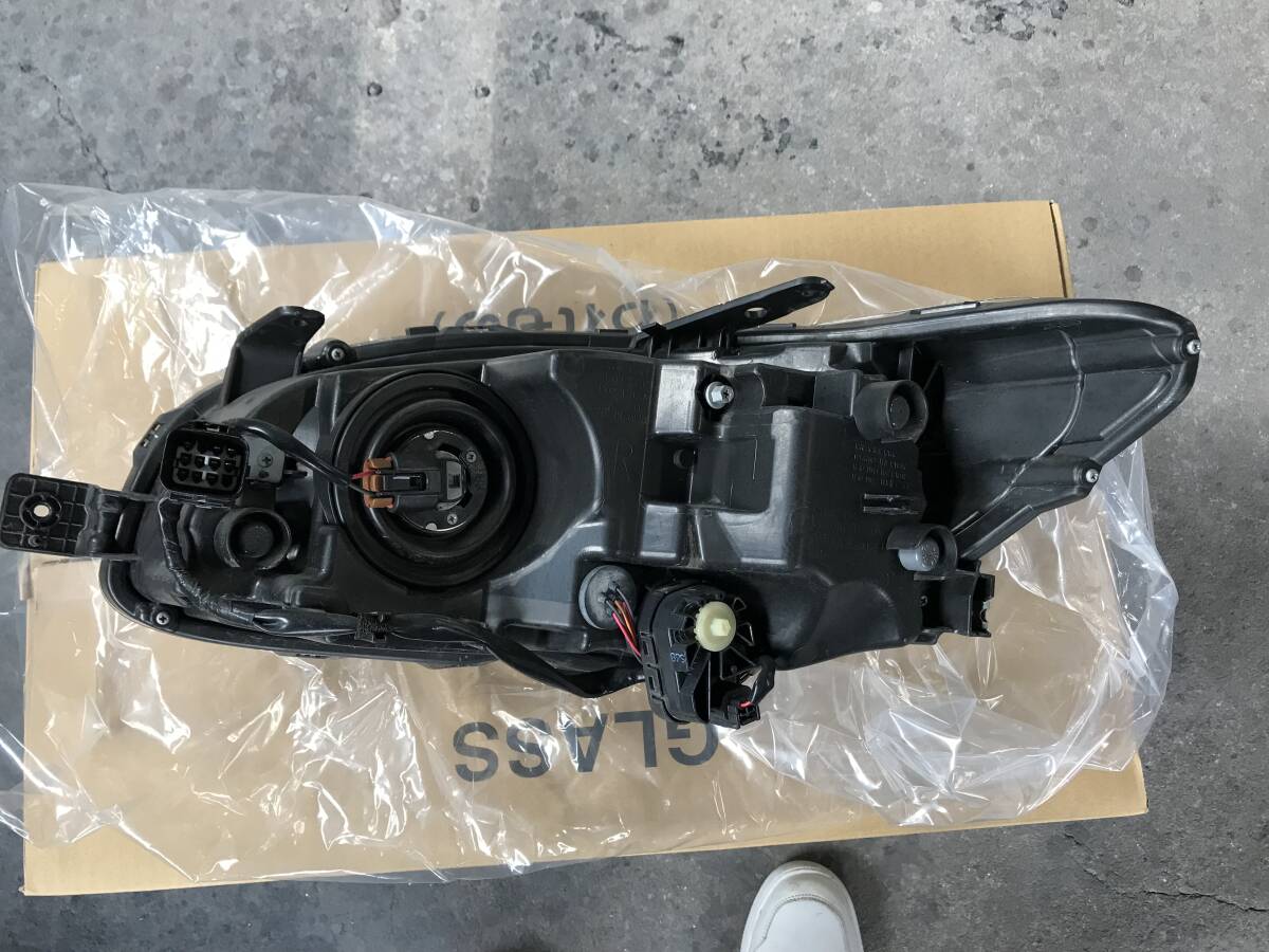 スバル・WRX-STI VAB 右LEDヘッドランプAssy中古品 スバル用 スバル・WRX-STI VAB 右LEDヘッドランプAssy中古品 スバル用