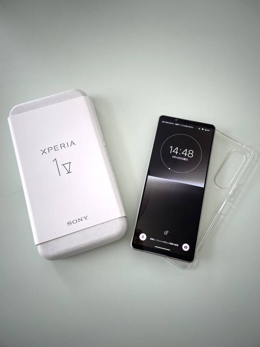 ★美品★【美品】 ソニー Sony Xperia 1 V 5G XQ-DQ44 デュアルSIM 512GB プラチナシルバー SIMフリー版_画像1