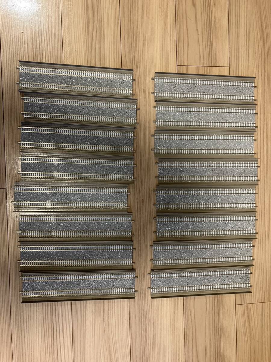 TOMIX Nゲージ 1812 複線レールDS280(f)16本 & 3047 複線高架橋脚4個入り(2箱)