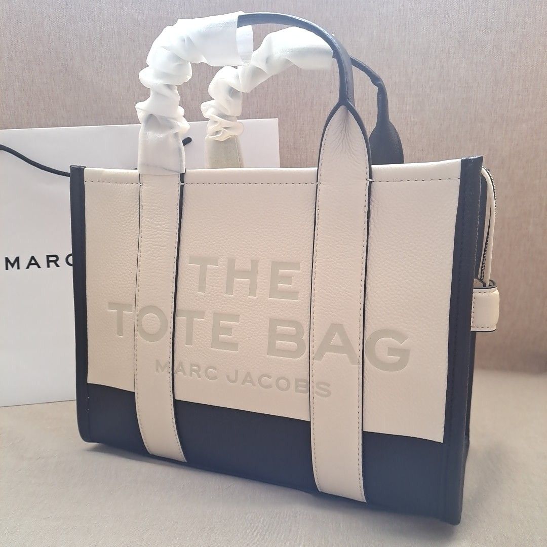 MARC JACOBS　 トートバッグ ショルダーバッグ　 ハンドバッグ　斜め掛け　A4収納可能