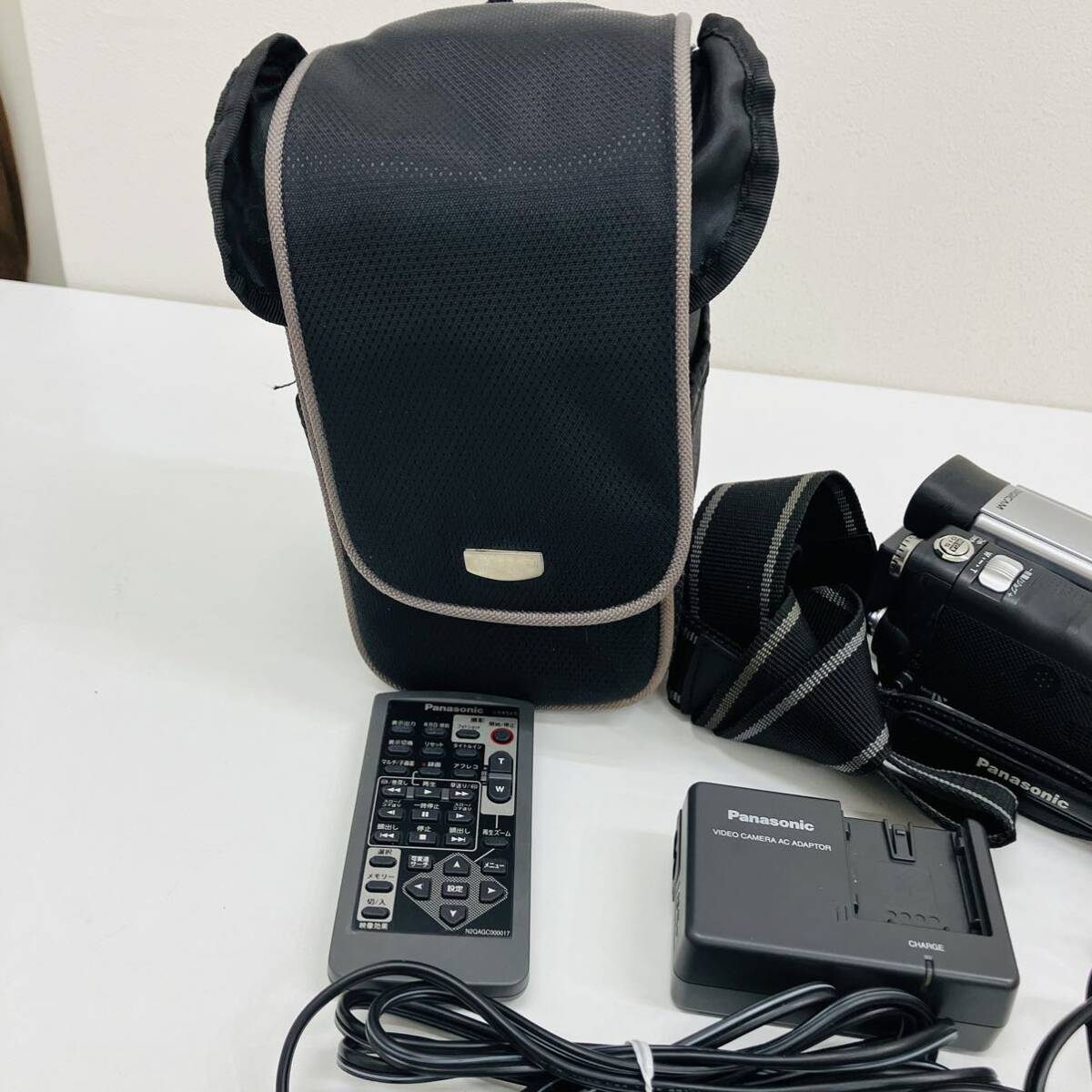 【現状販売品:動作確認済】Panasonic デジタルビデオカメラ ビデオカメラ JVC カメラ デジタルカメラ パナソニック NV-GS400K_画像4