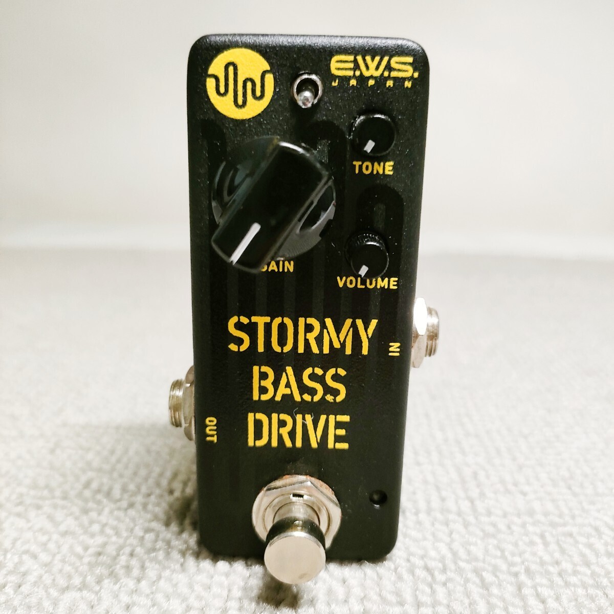 【送料無料/即決】 E.W.S JAPAN Stormy Bass Drive ベース オーバードライブ　EWS _画像1