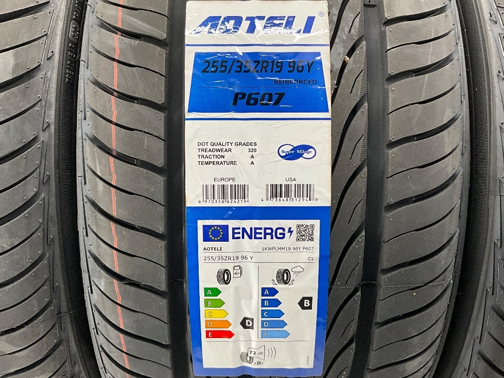 新品タイヤ 処分特価 4本セット 255/35R19 96Y オーテリー P607 夏 サマー 255/35/19 Eクラス b5527_画像2