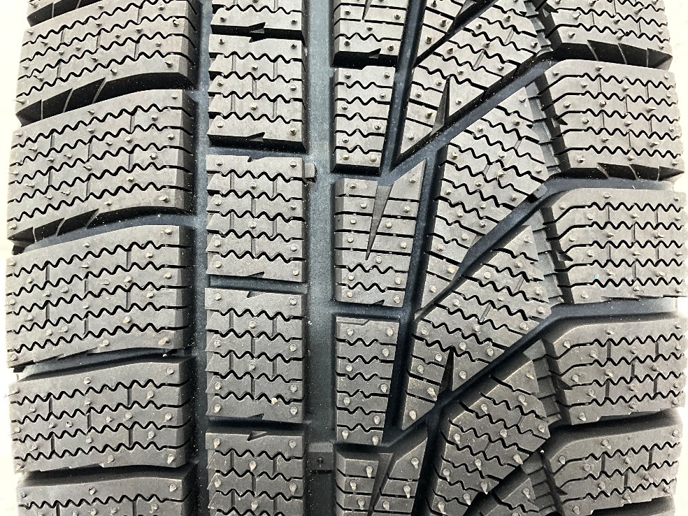 新品タイヤ 処分特価 1本のみ 215/65R16 102T ハンコック WINTER I*CEPT IZ2A 冬 スタッドレス 215/65/16 エスクード b5737の画像3