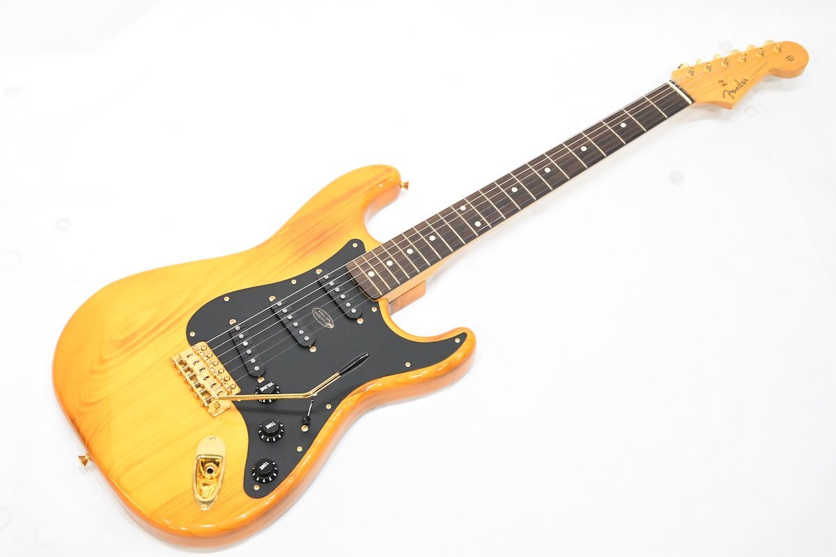 Fender Japan フェンダー ストラトキャスター Kシリアル 1990-1991年製 フジゲン期 ゴールドパーツ エレキギター 楽器 美品 Y20790634_画像1