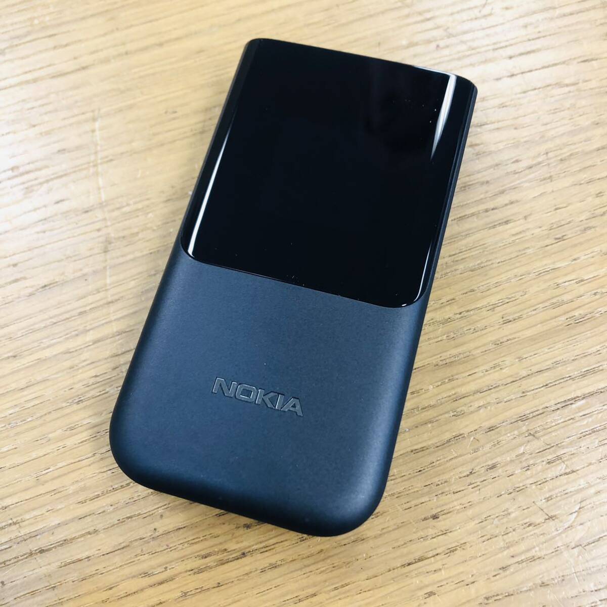 Nokia ノキア 携帯電話 2720FLIP ブラック SIMフリー フィーチャーフォン ガラケー NN406_画像4