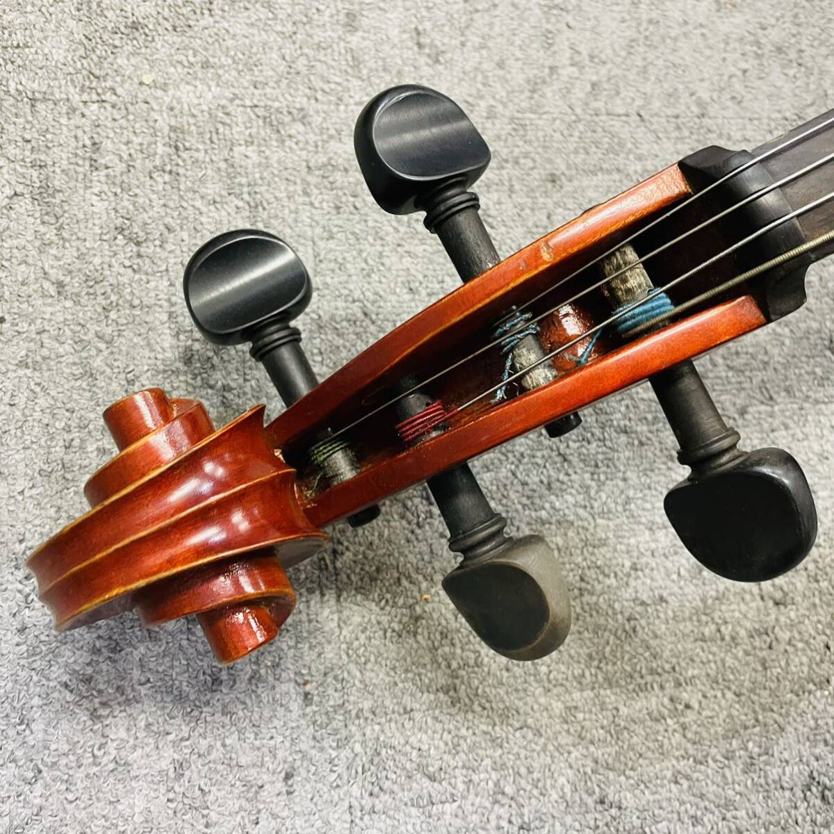【希少】Rudolf Schuster ルドルフ シュスター チェロ 弦楽器 1985年製 Baiersdor-Erlangen Bayern ドイツ製 弓付き NN684_画像4