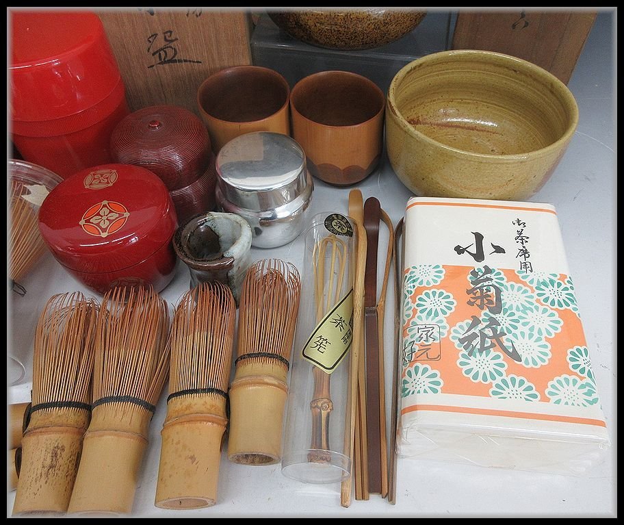 [ZEROnet]▼茶道具 一式 まとめ 陶器 茶器 茶杓 茶筌 棗 茶箱 色々 木箱 大量▼P62-7_画像5