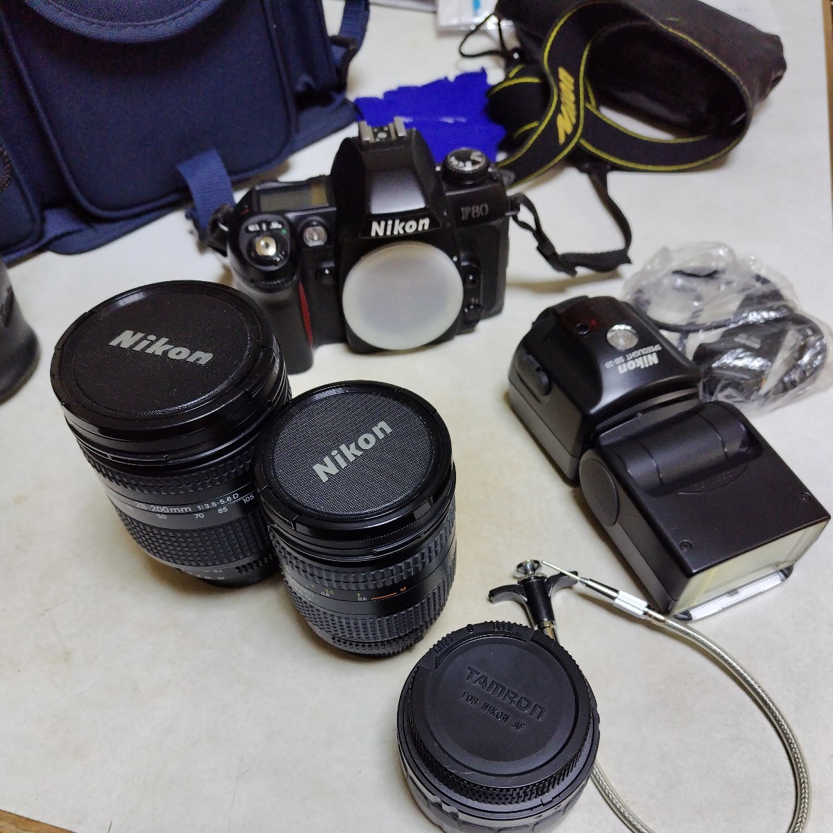 5100円 Nikon F80 AFNIKKOR28-200 24-50 SB-28 SPEEDLIGHT (中古 5100円 Nikon F80 AFNIKKOR28-200 24-50 SB-28 SPEEDLIGHT (中古