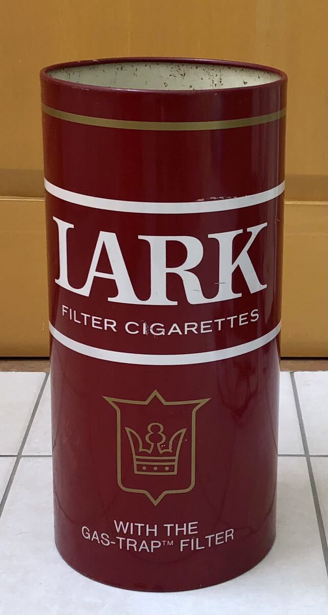 当時物 LARK ラーク タバコ 赤 ダストボックス ゴミ箱 ごみ入れ 傘立て 煙草 ヤンキー スチール缶 古い 昭和レトログッズ の画像3