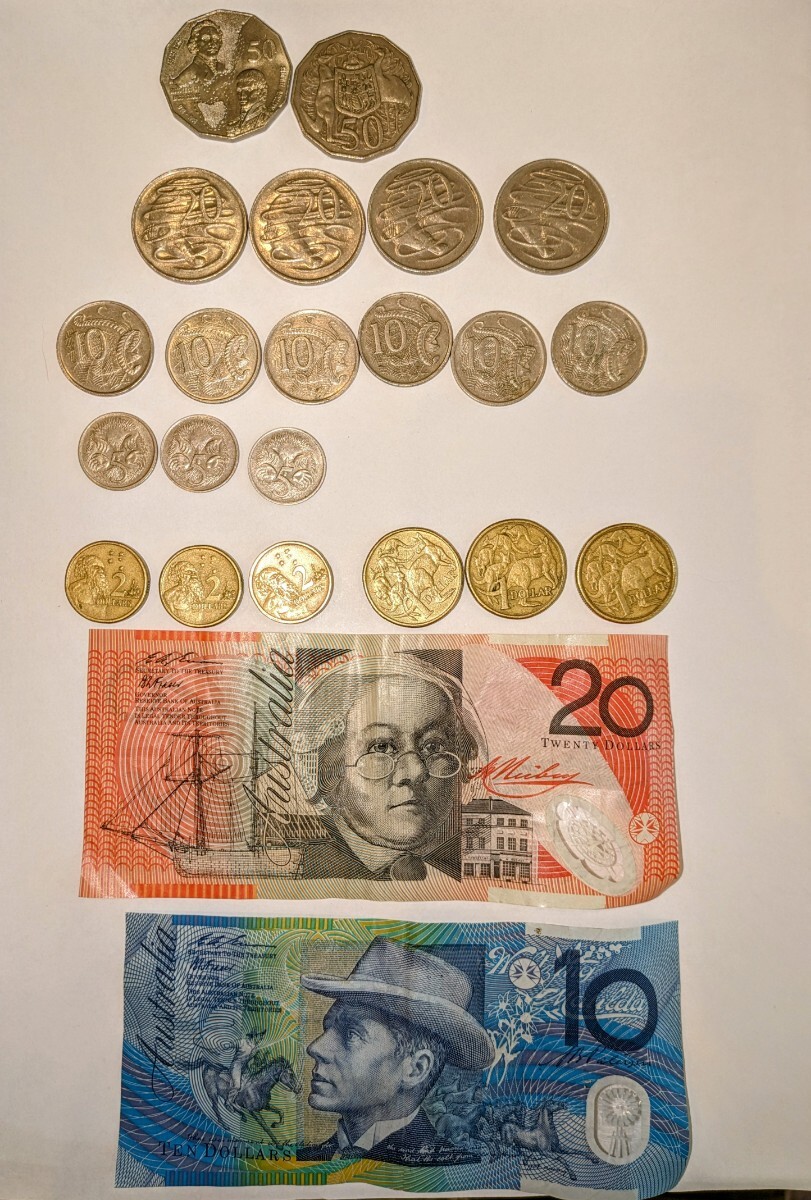 オーストラリア通貨 41$55¢分 旧紙幣 希少 プラスチック製紙幣の画像1