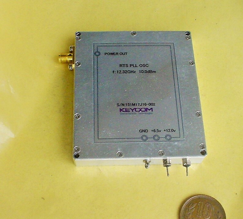 PLL 発振器 12.32GHz （KEYCOM製）の画像1