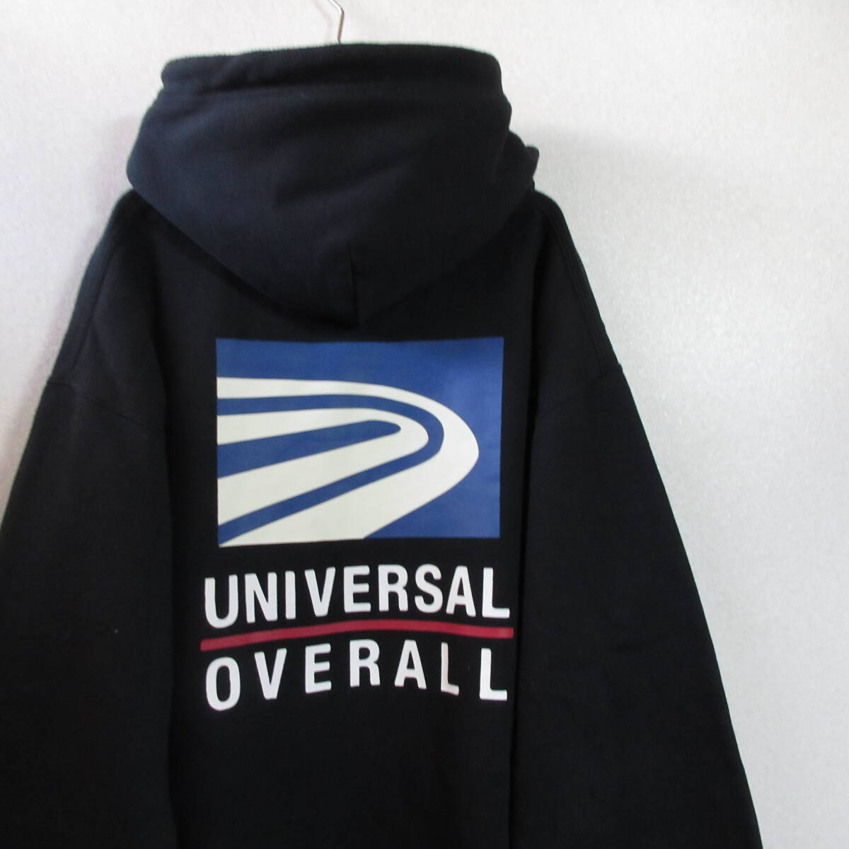 ○良品 UNIVERSAL OVERALL ユニバーサルオーバーオール◆スウェット パーカー プルオーバー◆メンズ ブラック Mサイズ_画像1