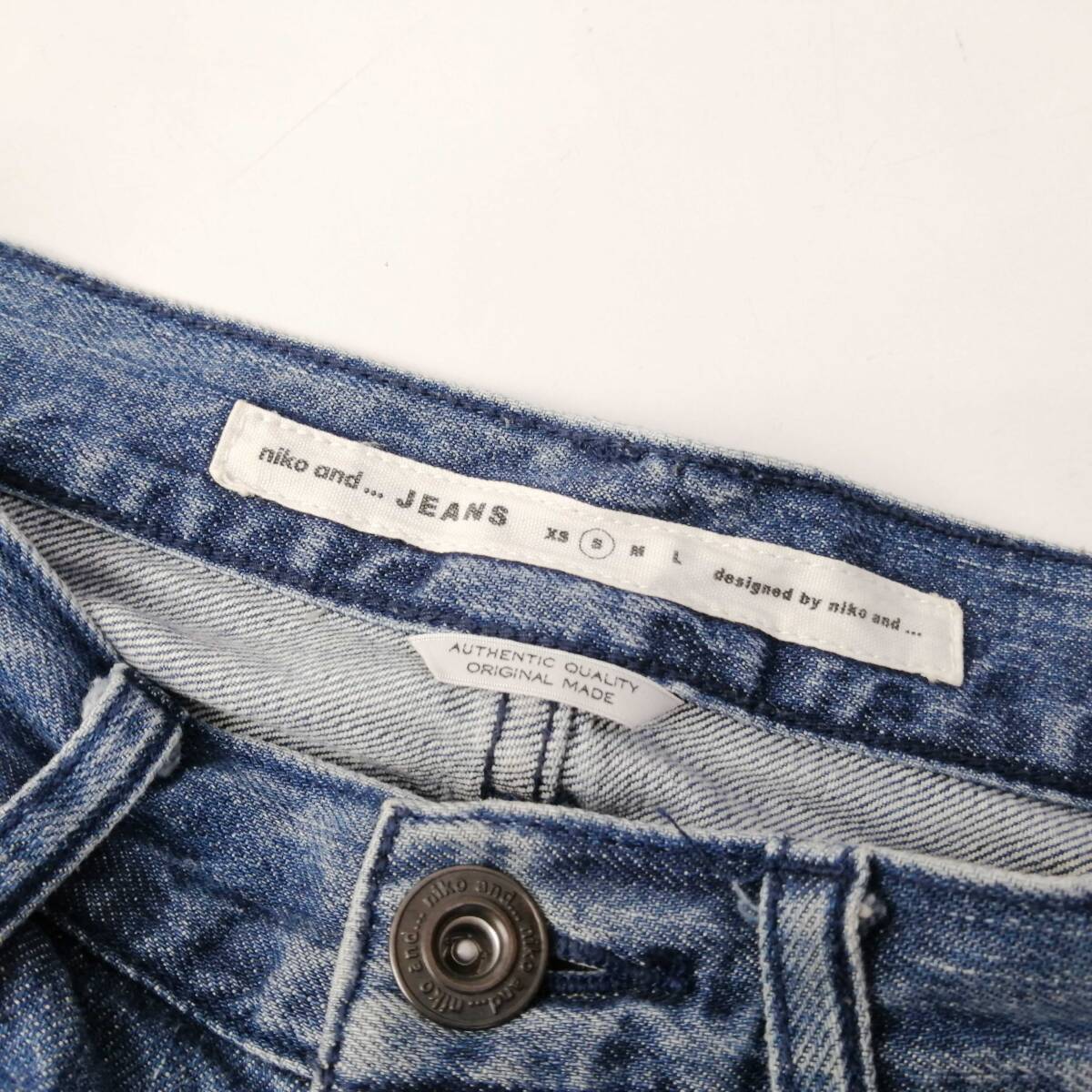 niko and... JEANS ニコアンド ジーンズ デニム Sサイズ ペンキよごれ柄♪ワイド 240322nq【4点同梱で送料無料】_画像3