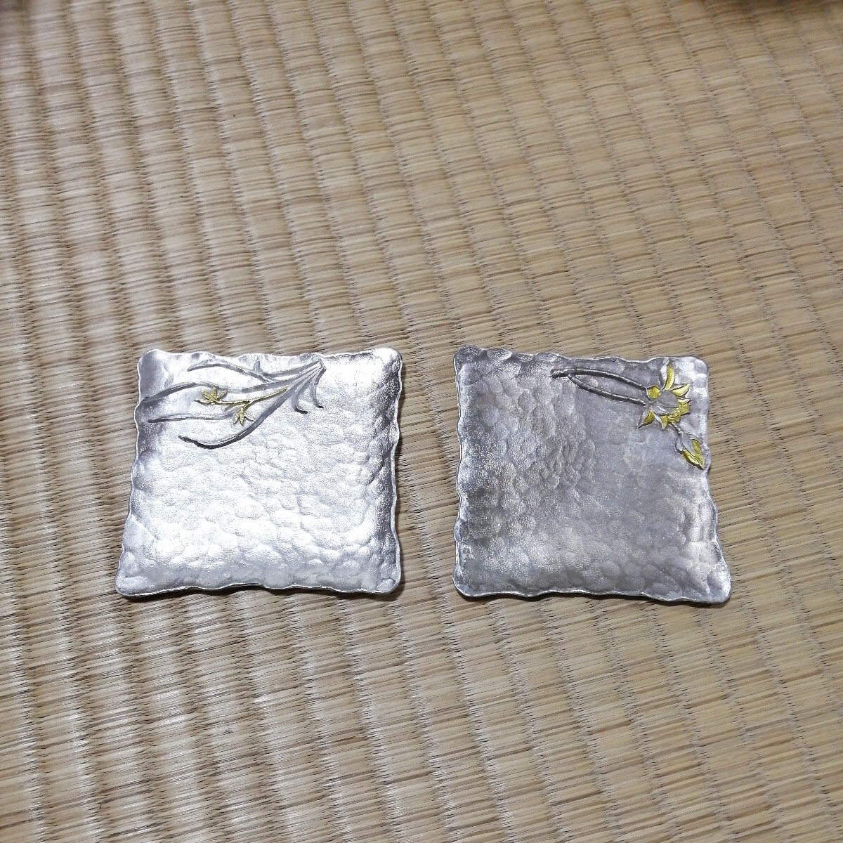 【キッチン雑貨】金属正方形プレート　2枚　「森广」刻印　角皿　小皿_画像1