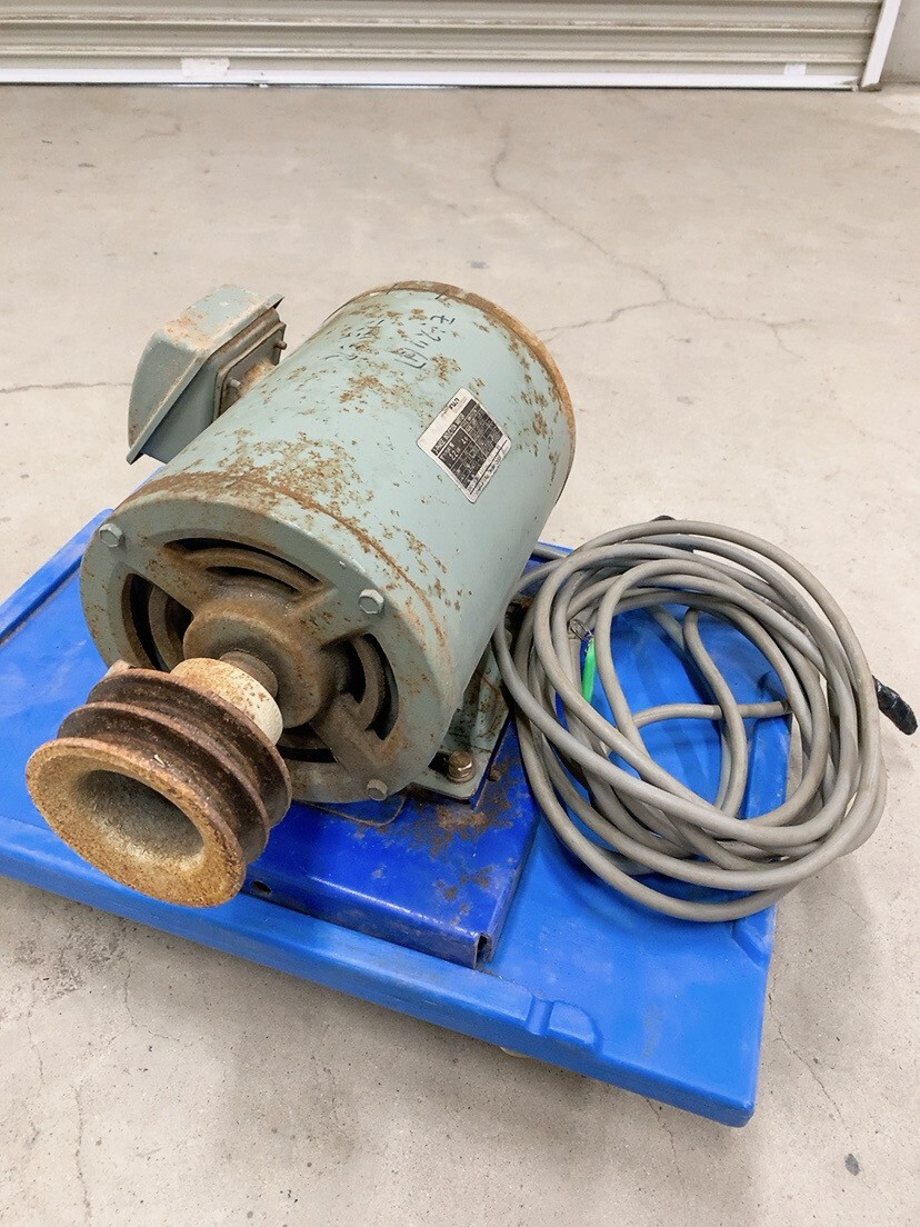 中古 モーター フジ MRH3107Ｍ 2.2kw 4P ヤンマー RHS-40D 三相 FUJI 籾摺り機用 引取歓迎 茨城県常陸大宮市 0325か3 K 170