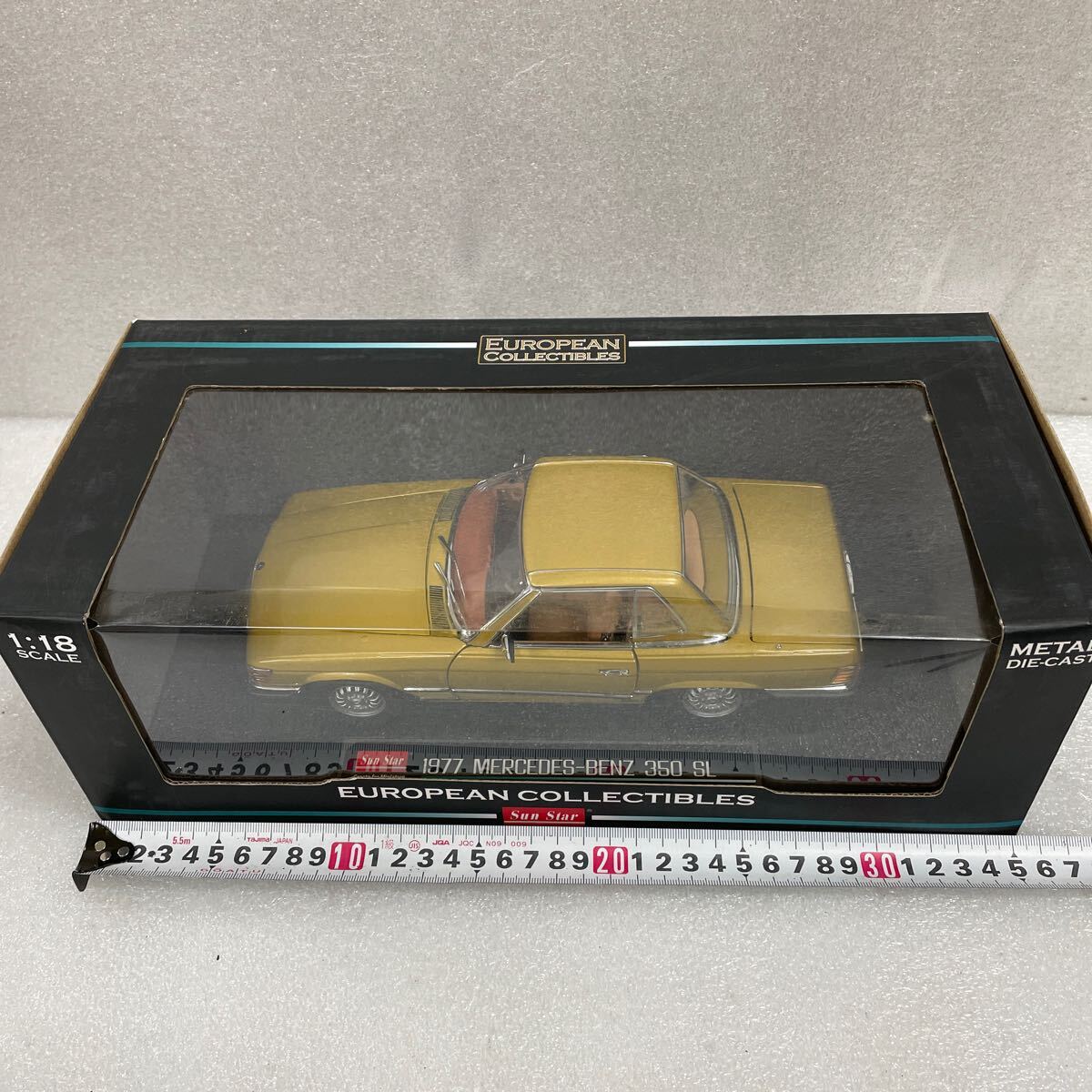 メルセデスベンツ R107 350 SL ミニカー SunStar 1/18 モデルカー_画像5