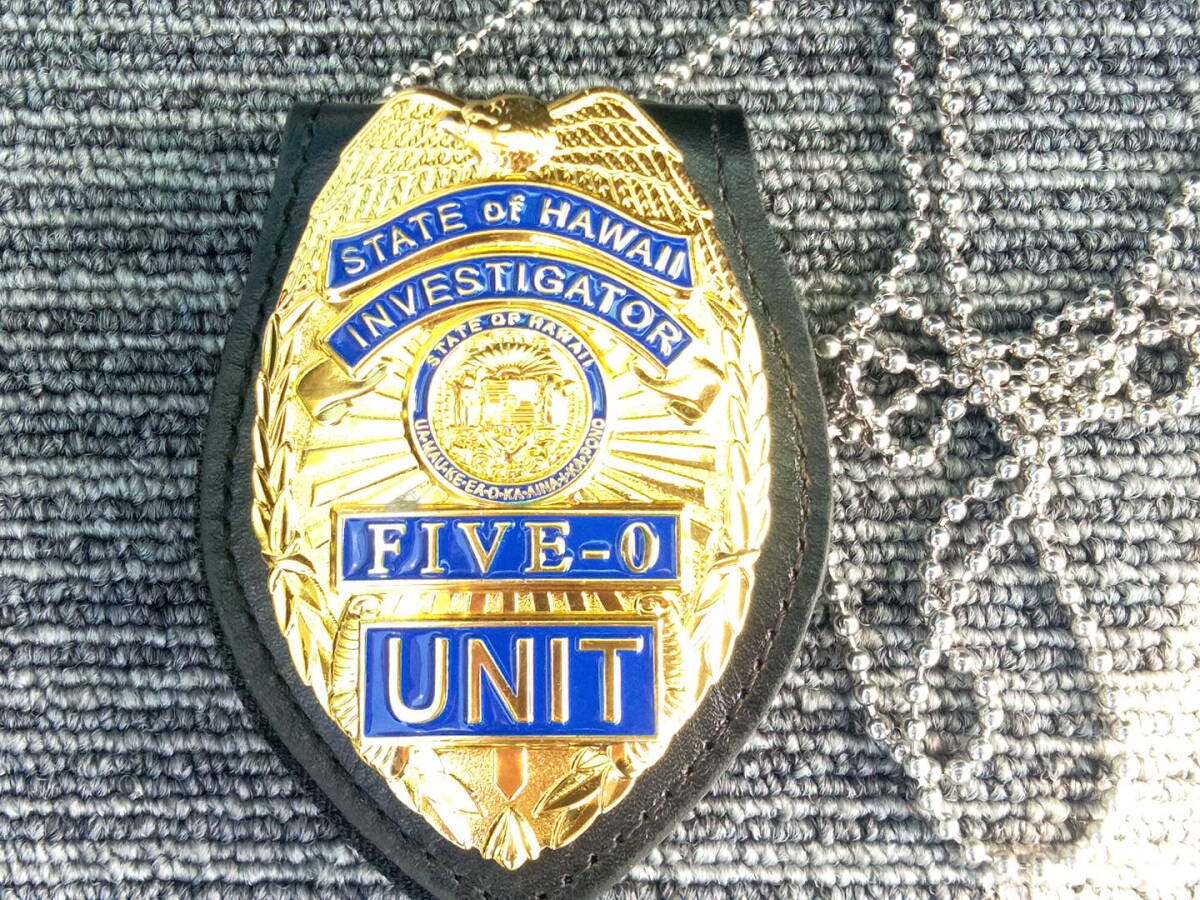 未使用品『HAWAII FIVE-0　UNIT』　金属製バッジ　アメリカ　ハワイ　刑事　警察　POLICE　捜査官 取締官 _画像6