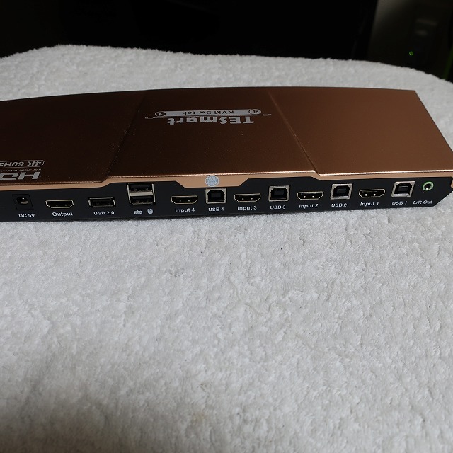 Tesmart HDMI KVM 切り替え機 HKS0401A1U？ 4K対応？ QHD 2560 x 1440まで確認済み_画像6