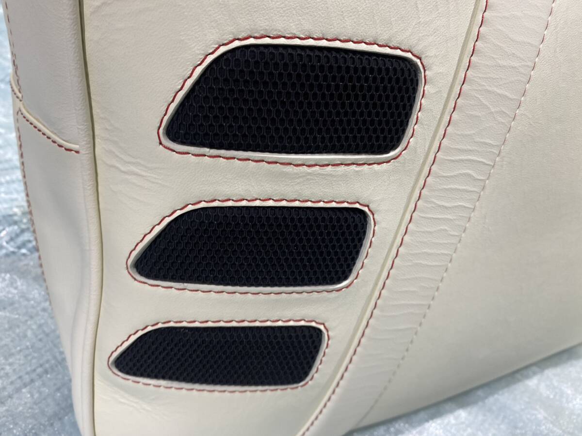 【未使用品】フェラーリ458スパイダー バッグ schedoni スケドーニ社製 特注ホワイト本皮の画像3
