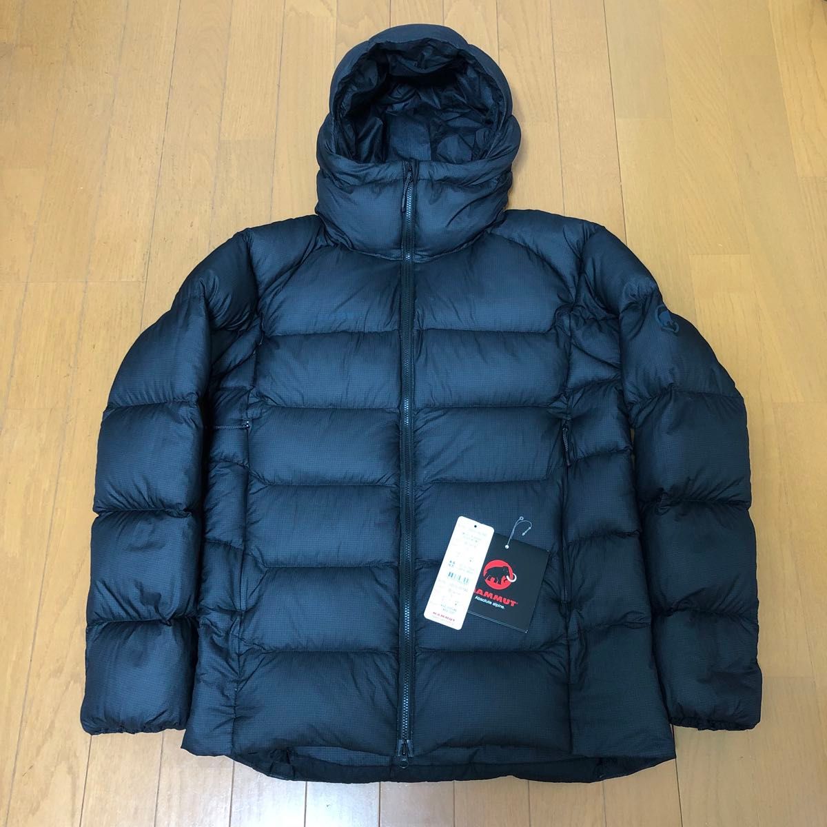 定価53900円★MAMMUT★マムート★Maron IN hooded jacket★ダウン　ジャケット　パーカー★ブラックx黒