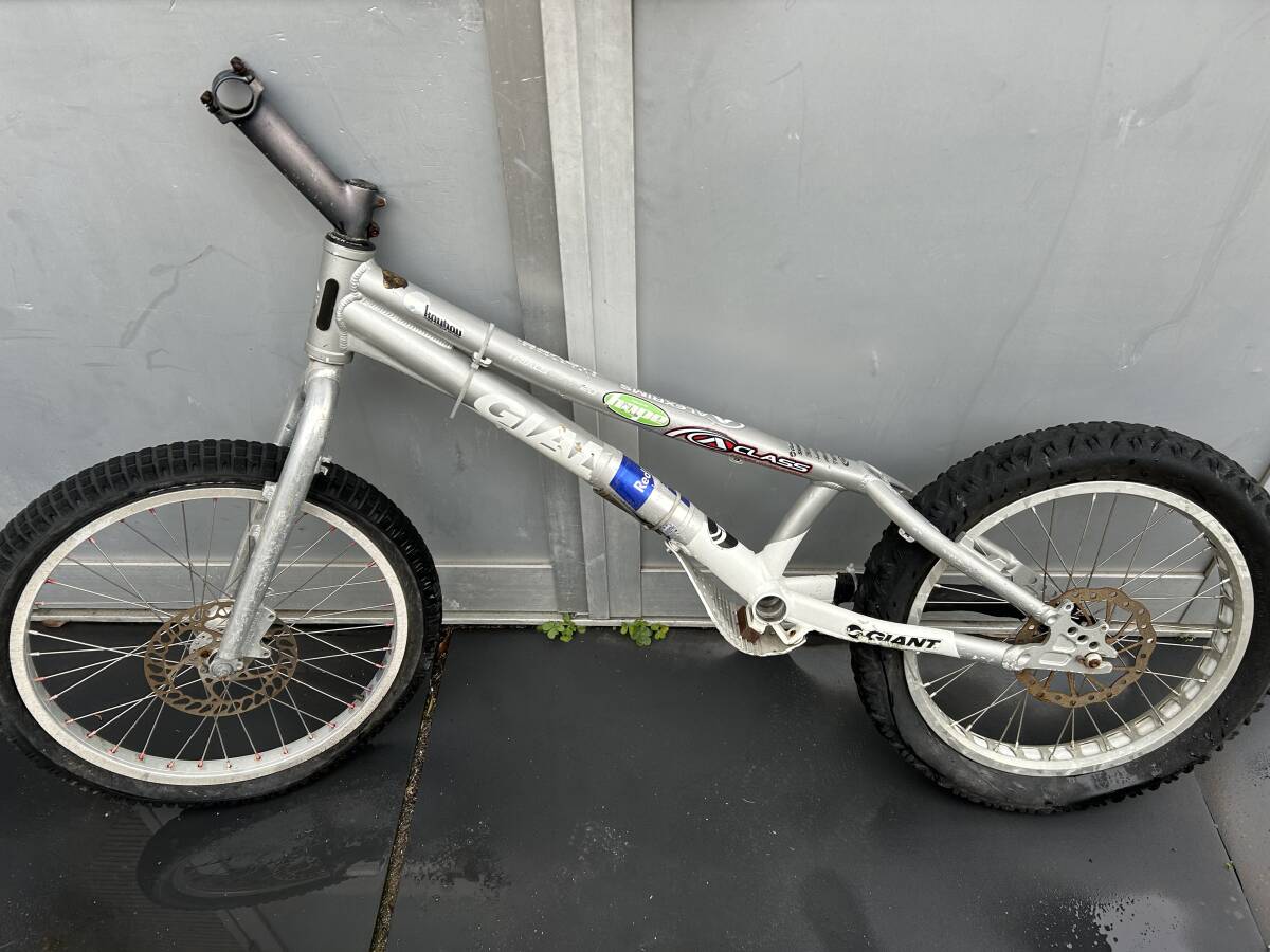 KOXX 410 GIANT TRIALS COMP 20 2台 コックス ジャイアント トライアル自転車 部品 中古 20インチの画像6