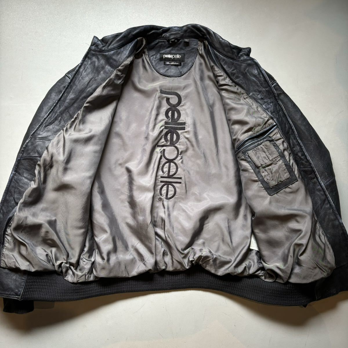 PELLE PELLE studs leather jacket “size 48” ペレペレ スタッズレザージャケット 本革 黒 ブラック_画像5