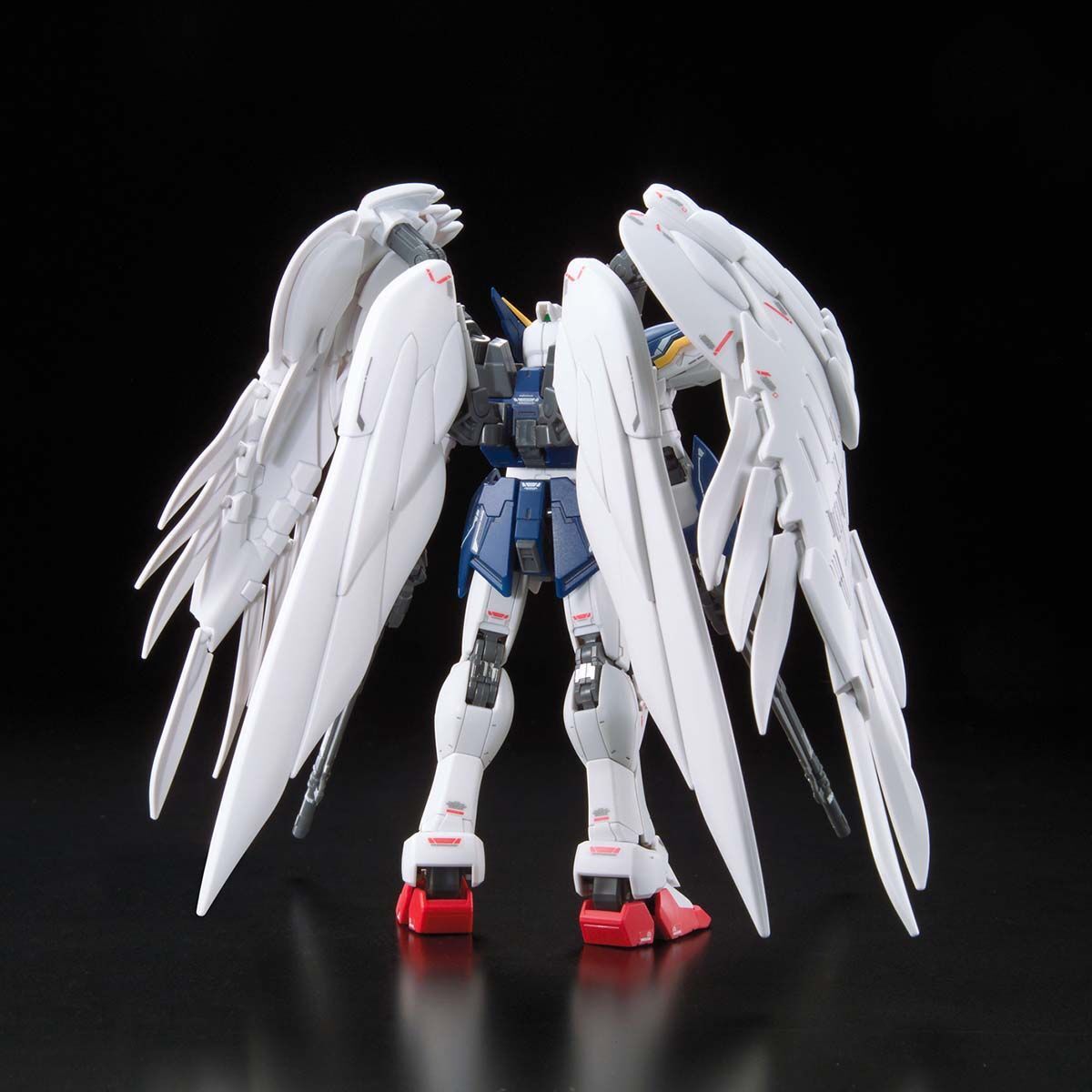 RG】ウイングガンダムゼロ EW &ガンダムエピオン 2点セット RG】ウイングガンダムゼロ EW &ガンダムエピオン 2点セット