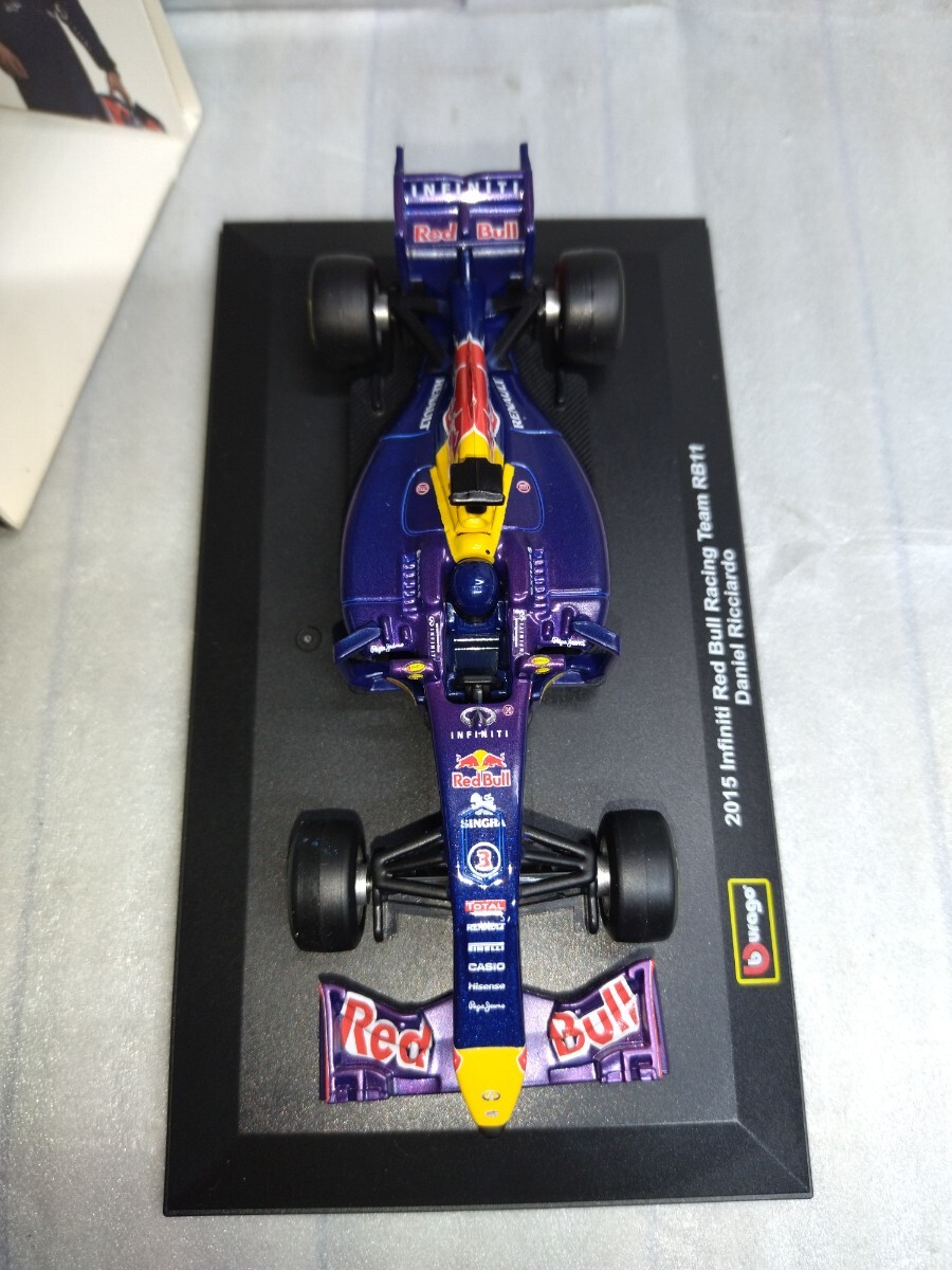 ブラーゴ 1/32 Bburago 2015 infiniti レッドブルレーシング RB11 daniel ricciardo REDBULL _画像7