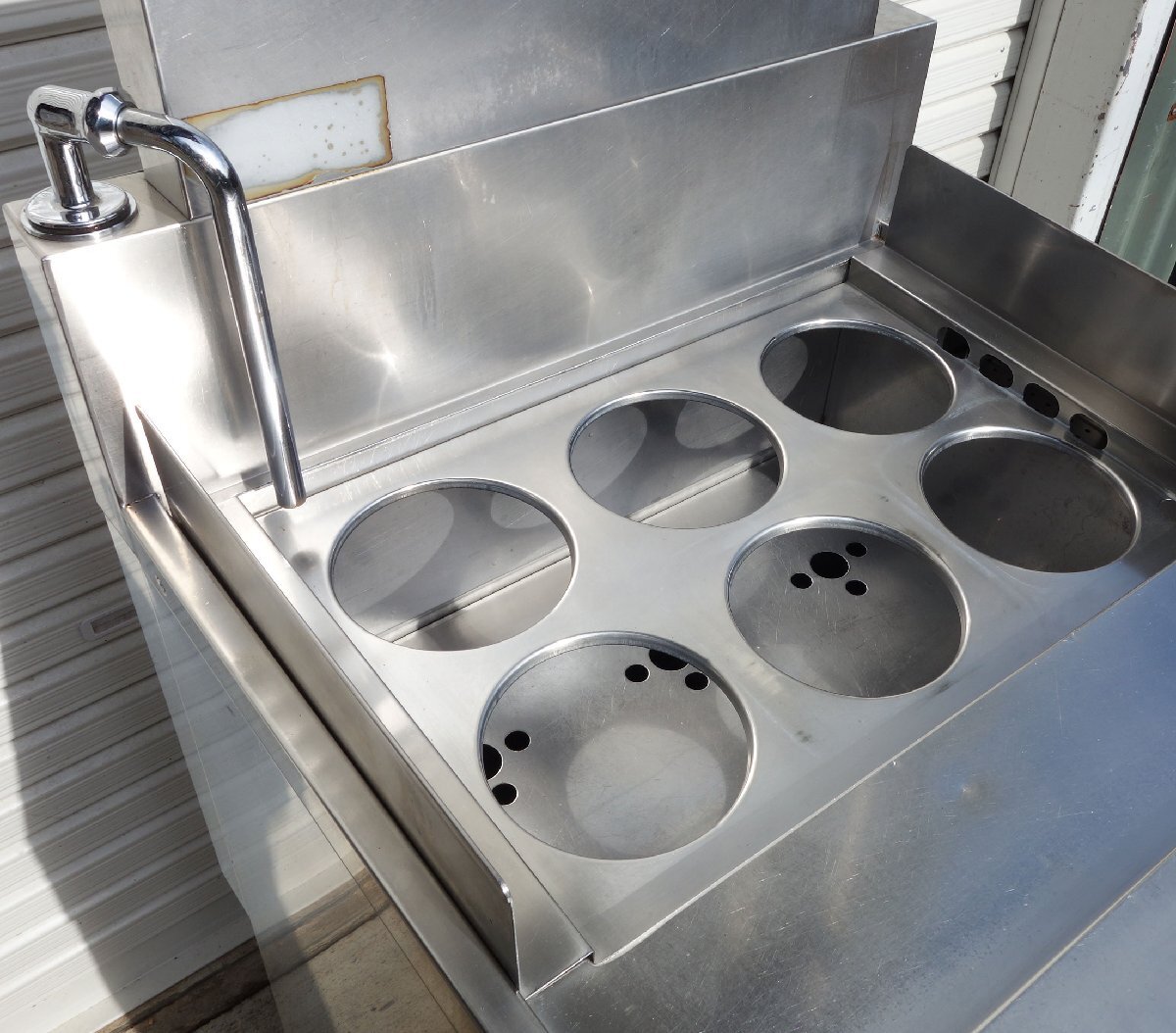 タニコー 角型 ゆで麺器 ◇ TGUS-60 一槽式 6テボ 都市ガス13A タニコー 角型 ゆで麺器 ◇ TGUS-60 一槽式 6テボ 都市ガス13A