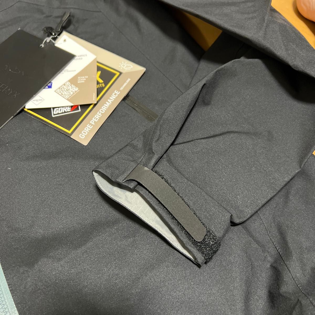 アークテリクス　ベータジャケット　アメリカ限定色Arcteryx beta jacket 新品タグ付き