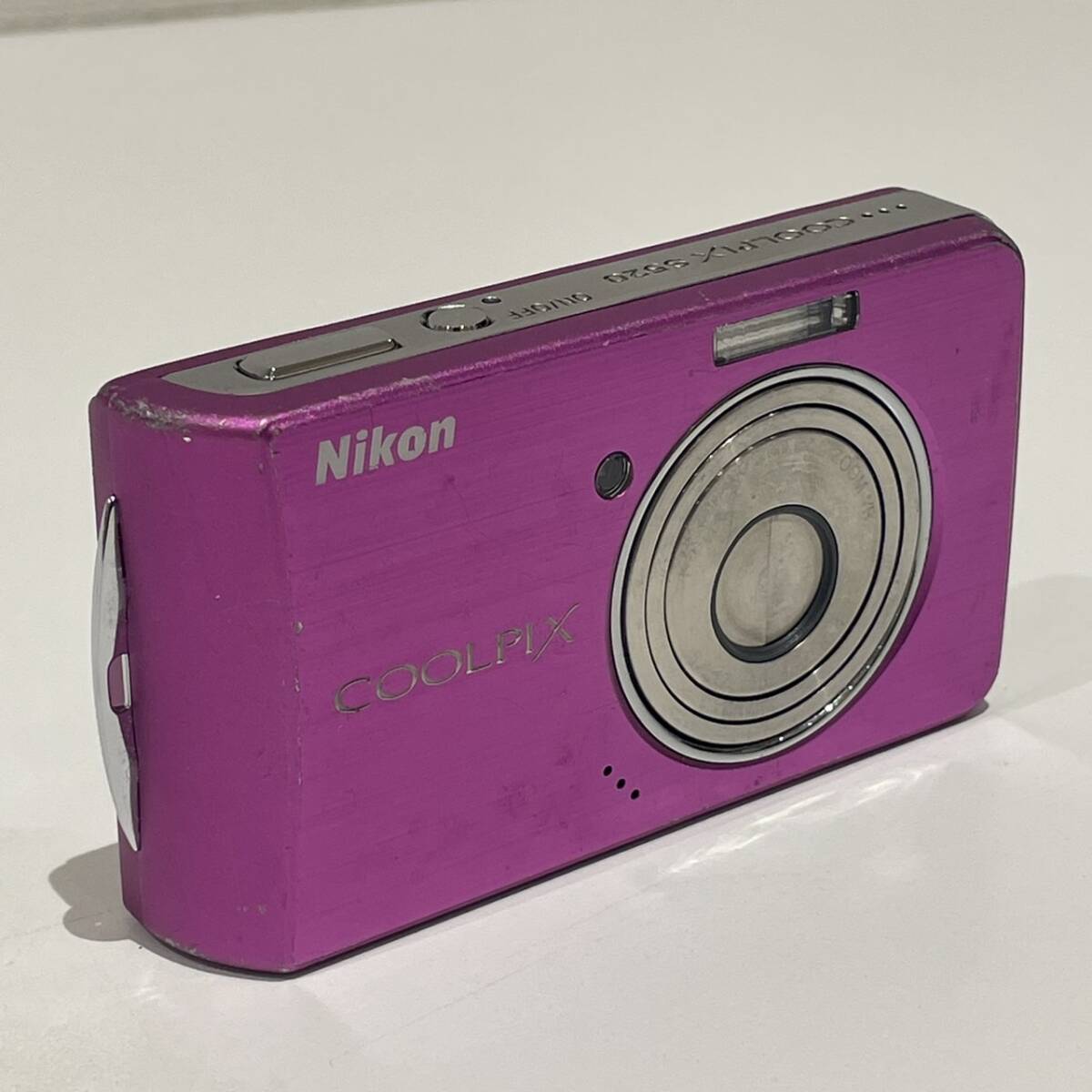 【AMT-10191】Nikon ニコン COOLPIX クールピクス S520 コンパクトデジタルカメラ ジャンク品 4.2/3.7V 0.4/0.5V ZOOM VR デジカメ_画像10