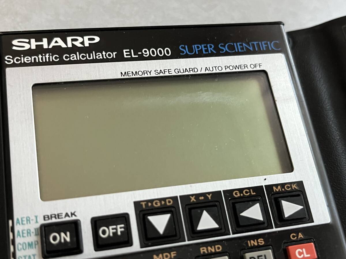 SHARP Scientific calculator EL-9000(取説有)　関数電卓　ポケコン_液晶表面に擦れ跡有り