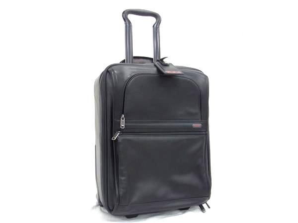 1円 ■美品■ TUMI トゥミ 96105D4 レザー 2輪 キャリーバッグ キャリーケース トラベルバッグ 旅行かばん ブラック系 BF6552_画像1