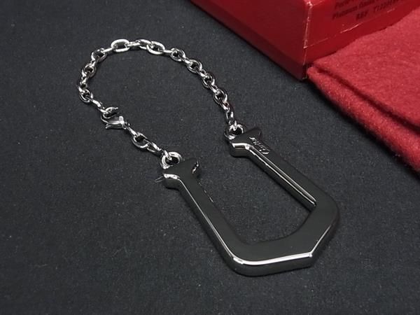 ■新品■未使用■ Cartier カルティエ Cエロンゲート キーホルダー バッグチャーム メンズ レディース シルバー系 CC1610_画像1