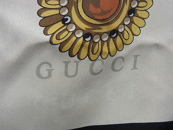 1円 ■美品■ GUCCI グッチ シルク100% 大判 タッセル アクセサリー柄 スカーフ ストール ショール レディース ブラック系 AX4931_画像7