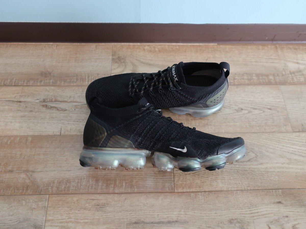 人気 希少カラー NIKE エアヴェイパーマックス２ 27 ナイキ AIR VAPORMAX2 スニーカー ストリート ブランド