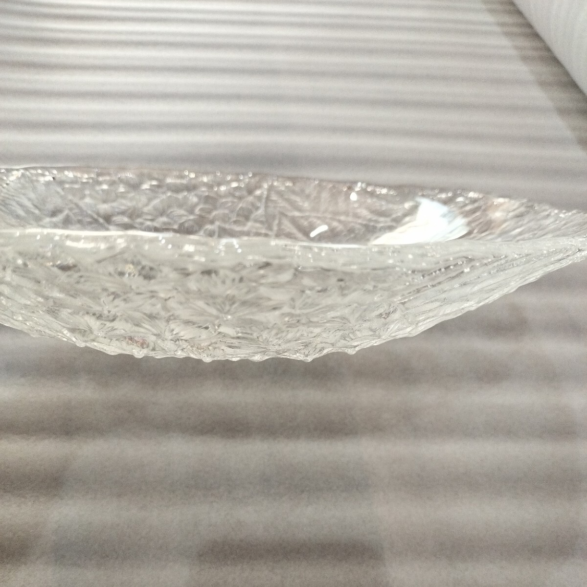 プレート 大皿 ガラス オーロラ あじさい 紫陽花 昭和レトロの画像5