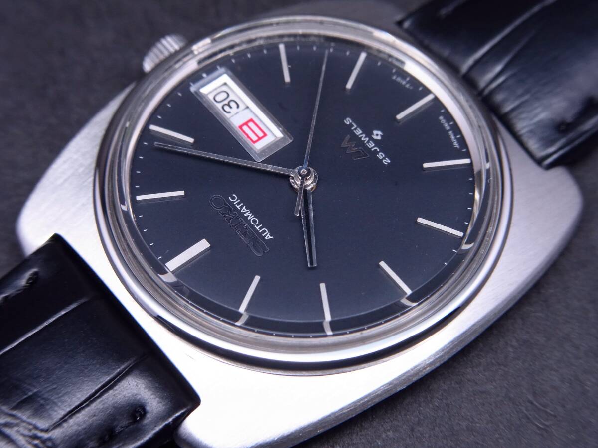 セイコー ロードマチック 25石 自動巻時計 ブラックダイアル 1970年製 極上 美品！！_画像5