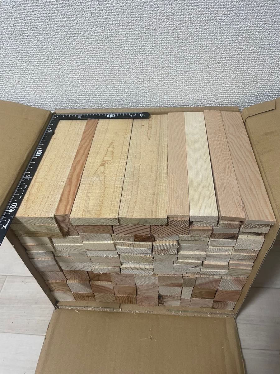 薪　木材詰め合わせ　80サイズ   21センチ　④    工作　DIY